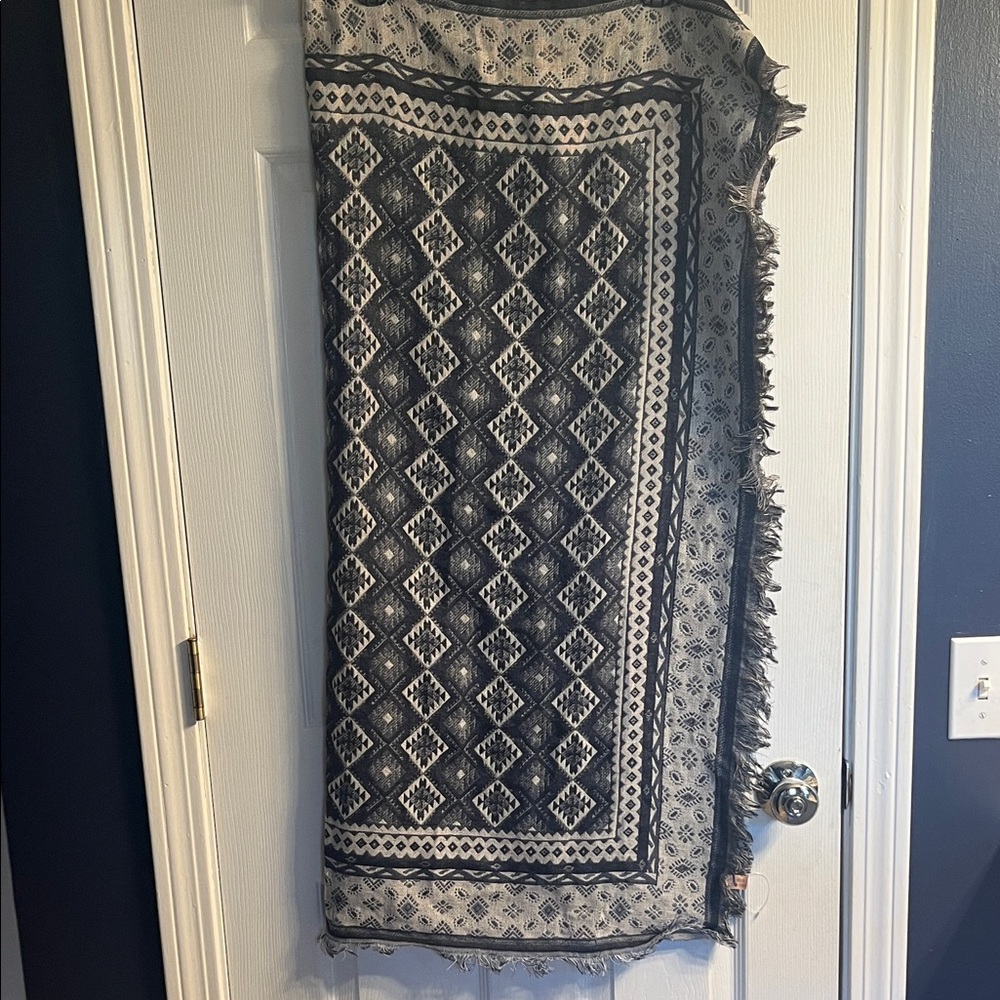 Navy Blue and White Patterned Scarf